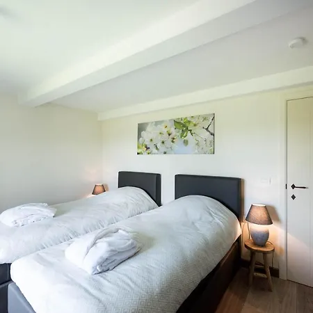 Bruly Bed & Breakfast 4*